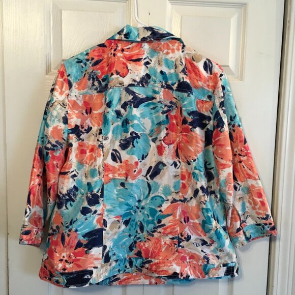 Alia Petite Lightweight Shirt Jacket - Picture 7 of 8